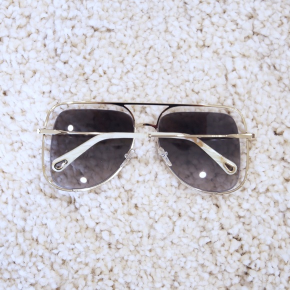 NWT CHLOE Gold Cutout Halo Frame Sunglasses - Picture 7 of 8
